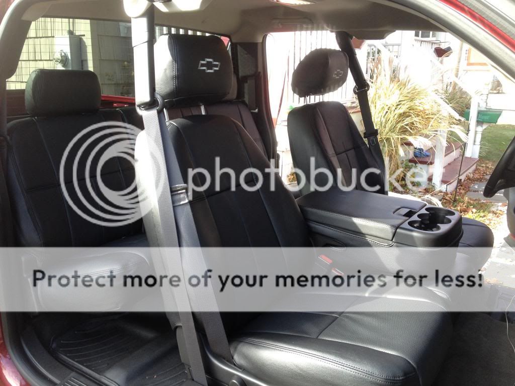 • Seat covers Interior