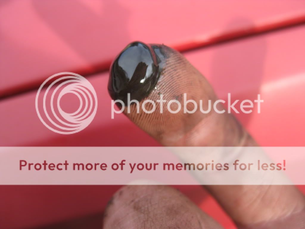 Oil gurus, on the oil pan?